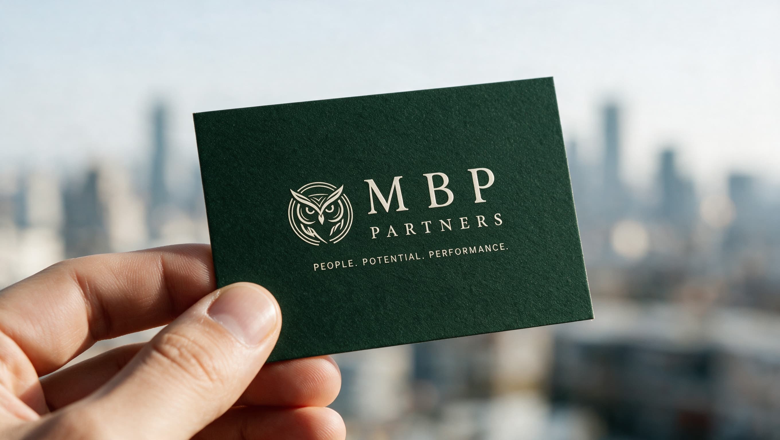 Einladender Empfangs- und Loungebereich von MBP Partners